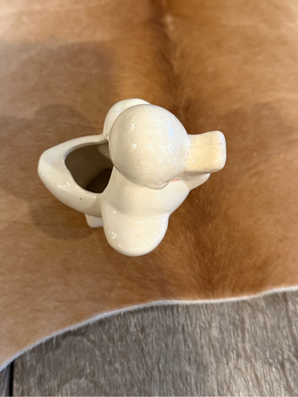 Miniature Vintage Ceramic Duck Planter in Cream - Decorative Home Accent - Picture 6 of 12